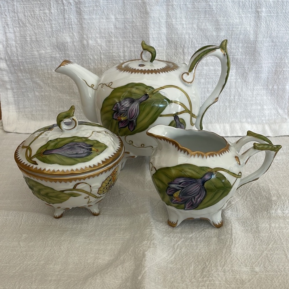 NWOT Anna Weatherley Rare Butterfly and Flower Handpainted 3 Piece Tea Set